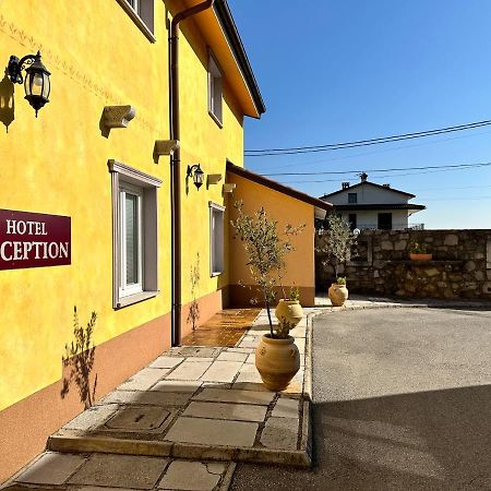 Hotel Grahor Depandance Sežana المظهر الخارجي الصورة