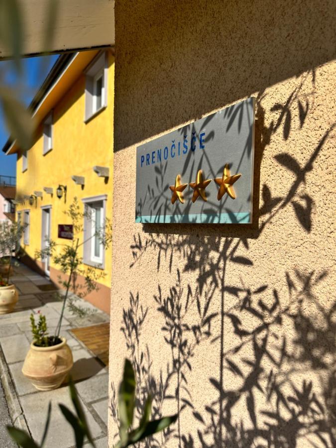 Hotel Grahor Depandance Sežana المظهر الخارجي الصورة