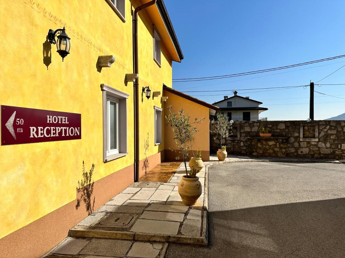 Hotel Grahor Depandance Sežana المظهر الخارجي الصورة